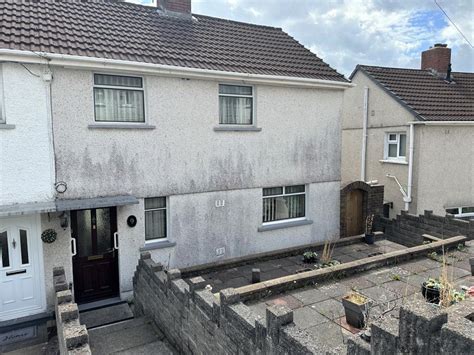 Birch Road Baglan Port Talbot Neath Port Talbot 2 Bed Semi Detached