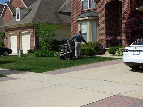 Professional Lawn Care Employment In Commerce Mi Top Lawn