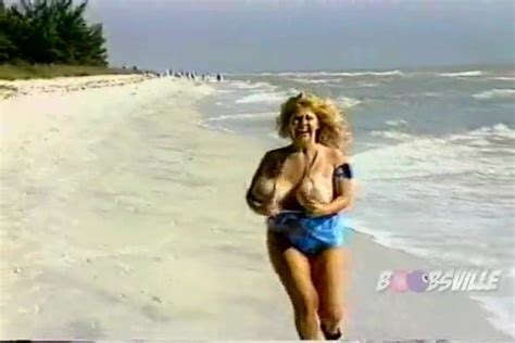 Wild Bill And Honey Moons Busty Covergirls Porn A XHamster