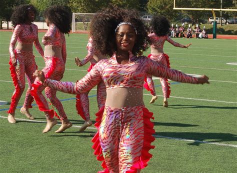 Dance team: ‘Versace tie’ on marching band’s tuxedo – the Southerner Online