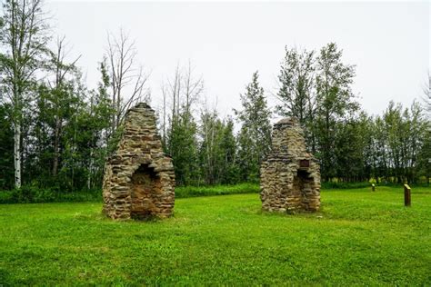 Rocky Mountain House Alberta Road Trip - Must Do Canada