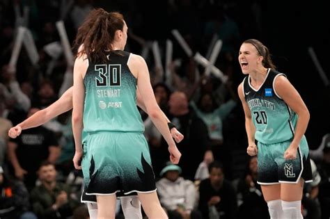 New York Liberty Vs Las Vegas Aces How To Watch Wnba Finals Game 1