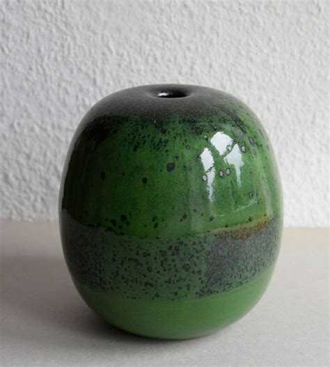 Grüne Vase Horst Kerstan 1991 Studiokeramik signiert Horst Vessel