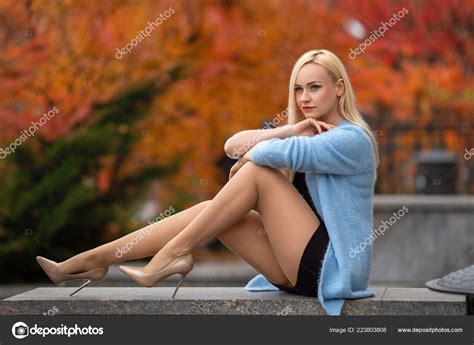 Beautiful Blonde Girl Perfect Legs Posing Outdoor Street Autumn Park Stock Photo By Taranukhin