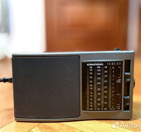 Винтажный радиоприемник Grundig Prima Boy 75L купить в Москве ...