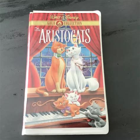 The Aristocats Vhs Gold Collection Walt Disney Clamshell