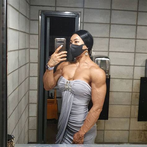 Park Hanwul Hanwool Ifbbpro NakedMuscleGirls