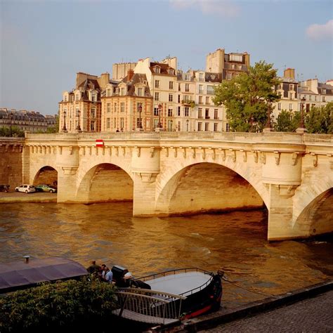 The Most Beautiful Pedestrian Streets Of Paris Discover Walks Blog