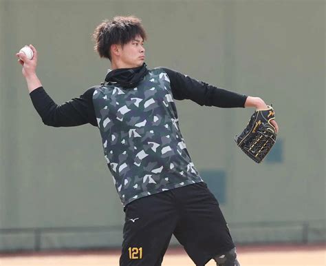 キャッチボールする阪神・野口（撮影・須田 麻祐子） ― スポニチ Sponichi Annex 野球