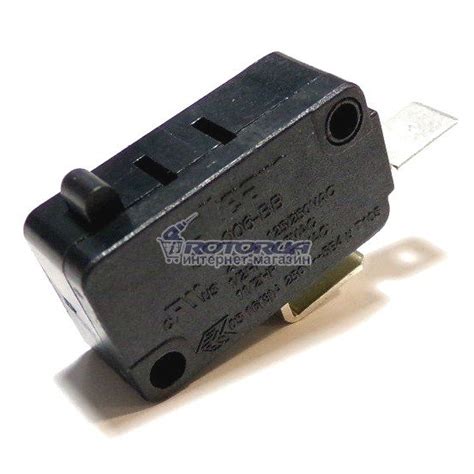 Кнопка микрик 2 контакта Makita UC4020A, UC4030A, UC4041A оригинал 650577-1