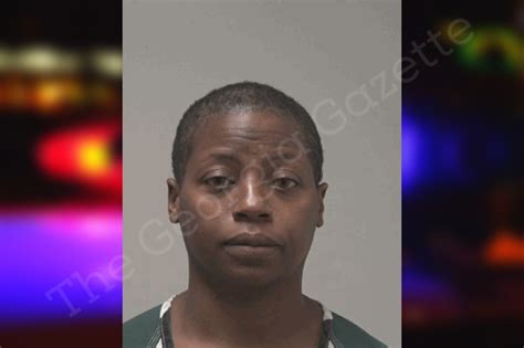 Sierra Lindsey — Coweta County Jail Bookings
