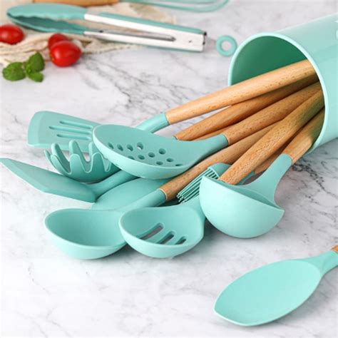 Kit 12 Pçs Utensílios De Cozinha Em Silicone Cabo Madeira Mercado Livre