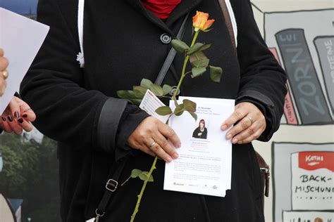 H Llanzeiger Internationaler Gedenktag Gegen Gewalt An Frauen Und