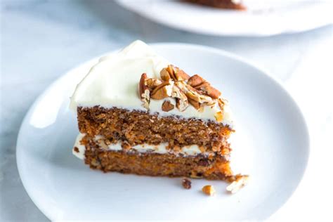 Easy Carrot Cake Recipe