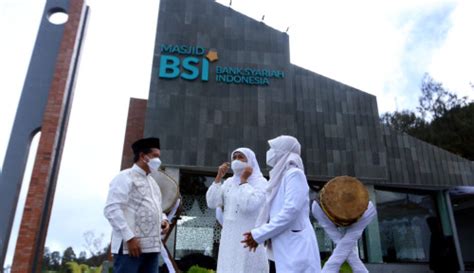 Memilik Potensi Besar Bsi Dukung Pengembangan Industri Halal Dunia