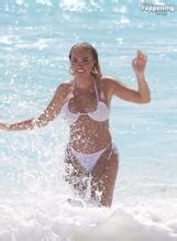 Aisleyne Horgan Wallace Sexy Shows Off Her Sizzling Body Wearing A Hot White Bikini At Live Aqua