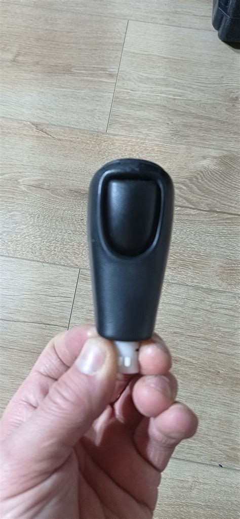 Накладка на ручку АКПП — Nissan Qashqai (1G), 2 л, 2010 года | тюнинг ...