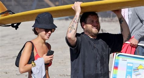 Jonah Hill Fiancee Gianna Santos Spend The Day At The Beach Gianna