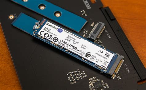 Trên tay Kingston NV2 PCIe 4 0 NVMe M 2 SSD dung lượng 2 TB HỌC