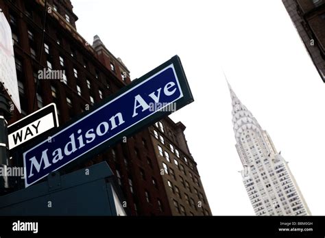 Madison Avenue Street Sign New York Stock Photo Alamy