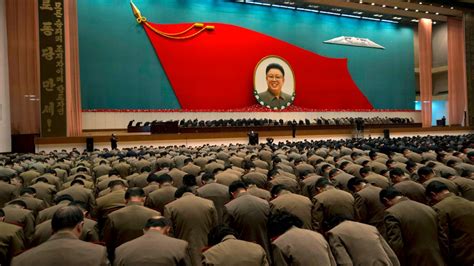 Nordkorea Begeht Den Ersten Todestag Von Kim Jong Il Mit Trauerfeier