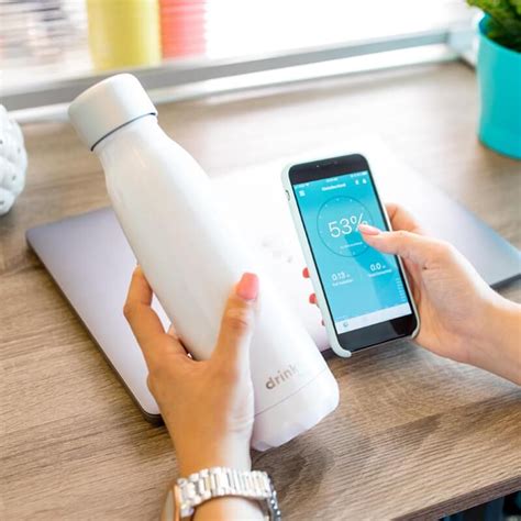 The Best Smart Water Bottles To Keep You Hydrated Review Geek