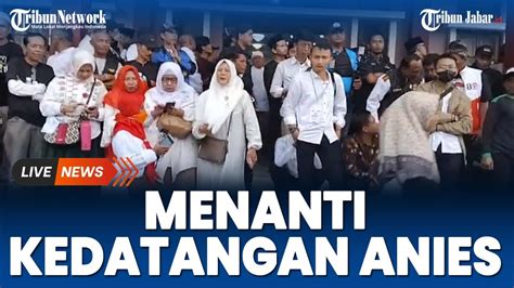 Jelang Anies Kunjungi Ponpes Cipasung Tasikmalaya Massa Tampak Menanti