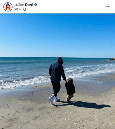 Julien Doré publie une photo touchante aux côtés de son fils Voici