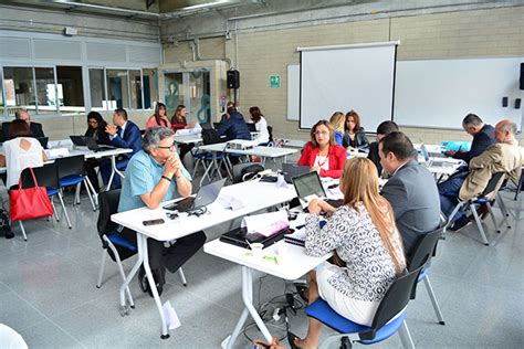 Representaciones Sociales De Docentes En Funci N De Su Trabajo