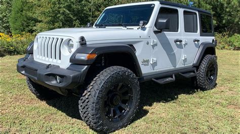 2021 Jeep Wrangler 2” Mopar Fox Lifted Apex Edition Lifted Jeep Rubicon Jeep Wrangler Lifted