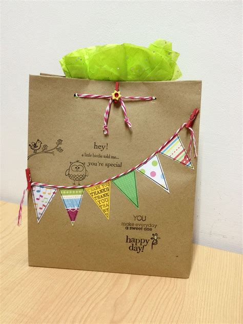 Cute Way To Decorate A Gift Bag Or Maybe Even A Paper Lunch Bag