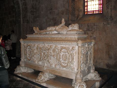 Tomb of Vasco da Gama in the Jeronimos Monestary in Belem, Lisbon ...