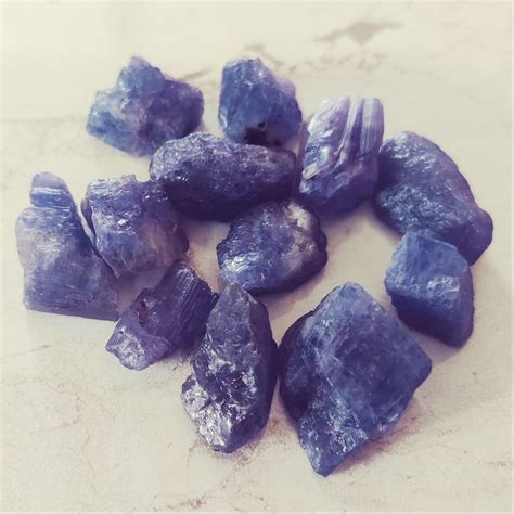 Aaa Quality 25 Pc Lot Tanzanite Crystal Raw Stone Tanzanite Etsy