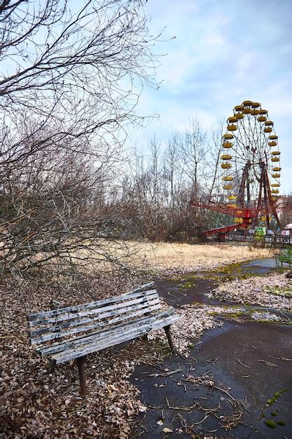 Roda Gigante Velha Na Cidade Fantasma De Pripyat Consequ Ncias Do