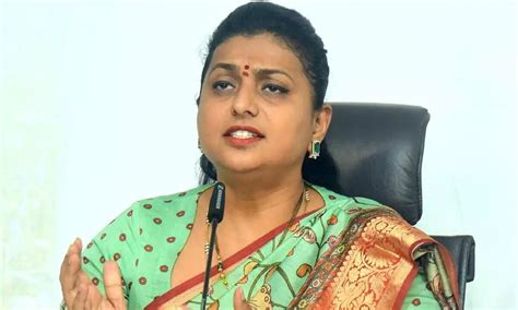 AP Minister RK Roja Wishes Singer Mangli For Being Appointed As SVBC