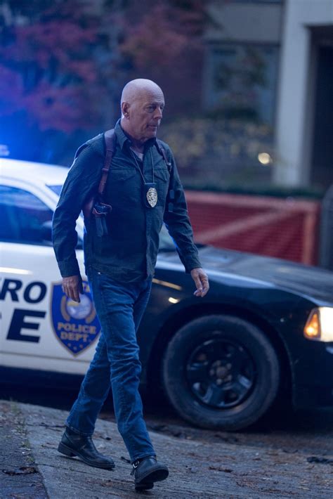 Photo De Bruce Willis Detective Knight Rogue Photo Bruce Willis