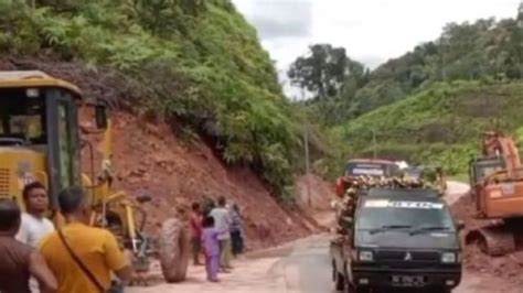 Update Terkini Jalan Nasional Sumbar Riau Yang Dihantam Longsor Jumat