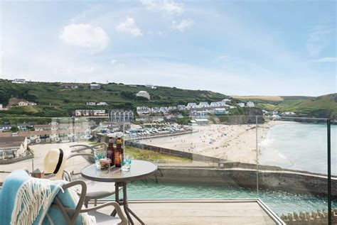 5 Sea View Holiday Cottages in Cornwall, England (2021 Guide)