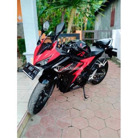 Motor Honda All New CBR 150R 2019 Bekas Surat Lengkap Mesin Normal Di