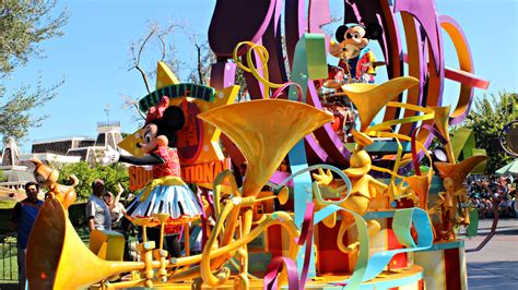 30 Pictures From Disneyland You Will Love - Disney Dose