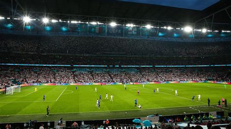 Wembley Stadium to host 2024 Champions League final despite crowd ...