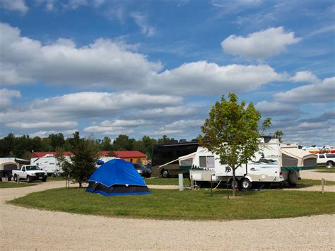 Michigan Campgrounds & RV Parks | www.CampJellystone.com