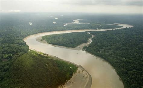 El poco conocido y discutido origen el río Amazonas, el más extenso y ...