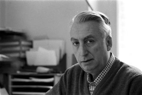 BiografÍa Del Autor Roland Barthes Y Sus Libros