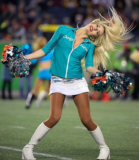 2017 Pro Bowl Cheerleaders - Sports Illustrated