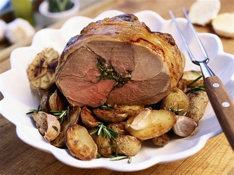 Roast Lamb With Potatoes And Rosemary Recipe Eat Smarter Usa