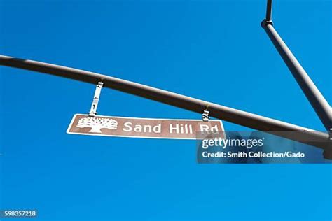 28 Sand Hill Road Sign Stock Photos, High-Res Pictures, and Images ...