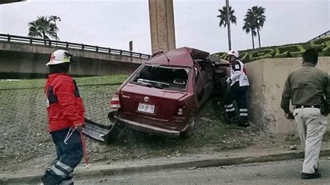 Muere Conductoraal Estrellar Su Auto