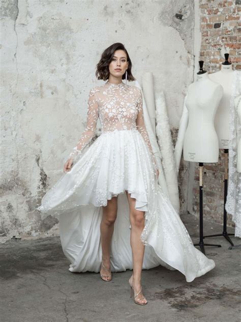 These High Low Wedding Dresses Offer The Best Of Both Worlds