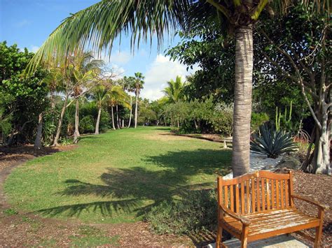 Сад Кампонг: где находится и что посмотреть рядом